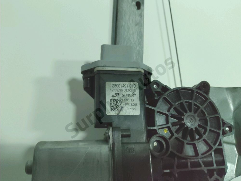 Lève-vitre électrique avant gauche