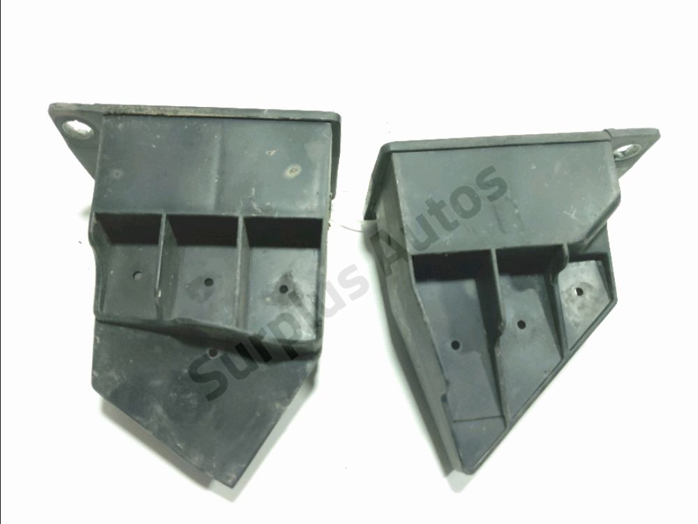 Absorbeur de pare-choc avant