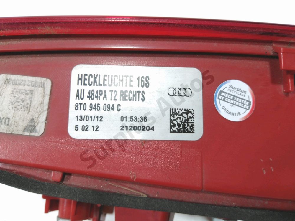 Feu arrière intérieur droit