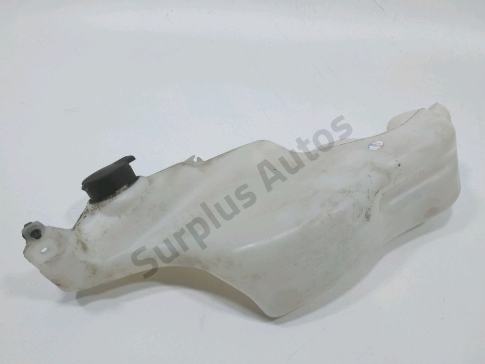 Réservoir de lave glace avant