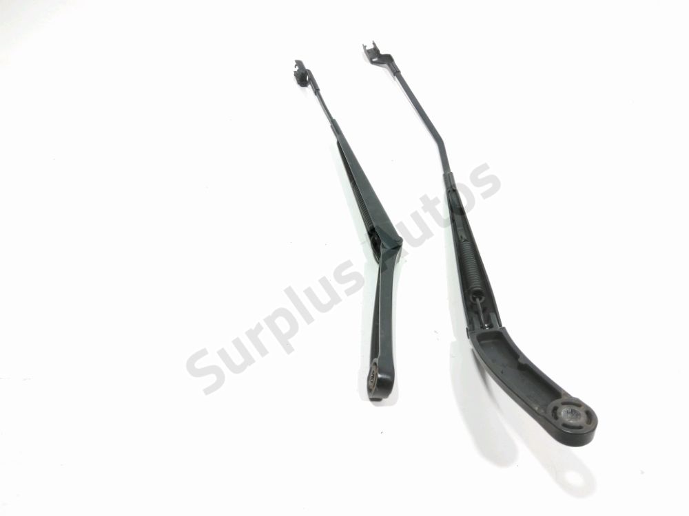 Bras d'essuie-glace avant