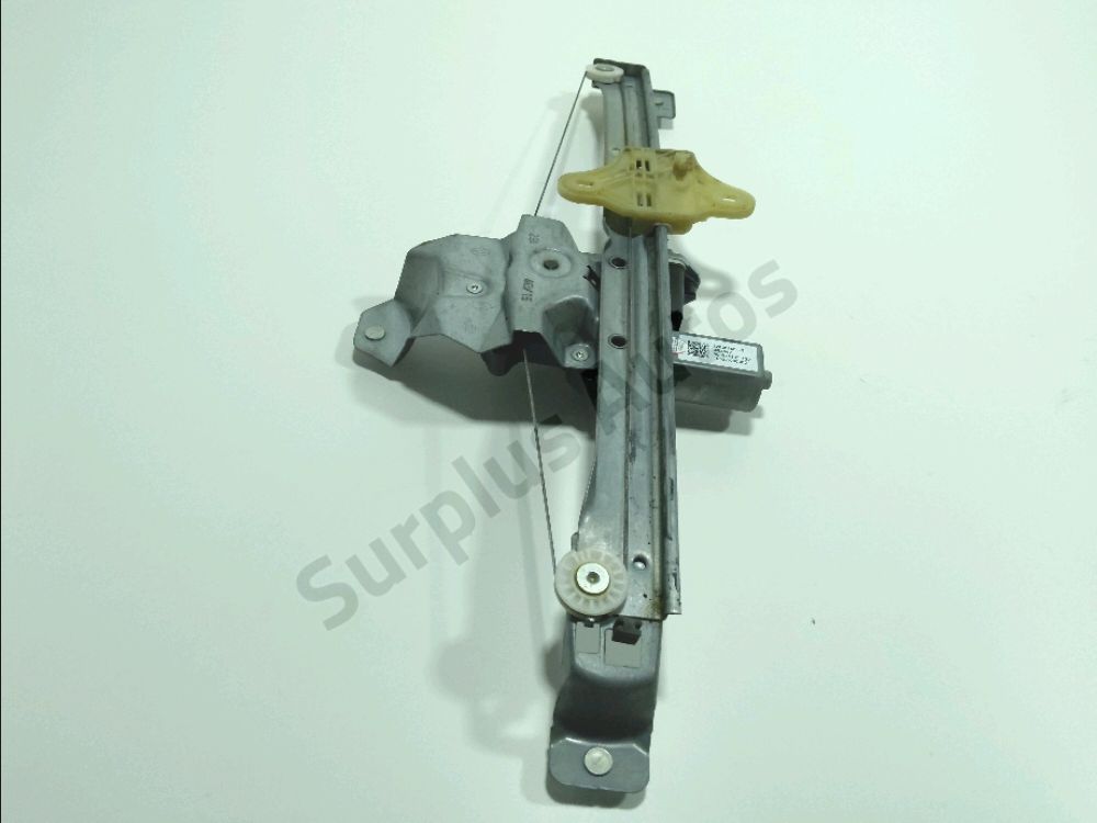 Leve-vitre electrique avant gauche