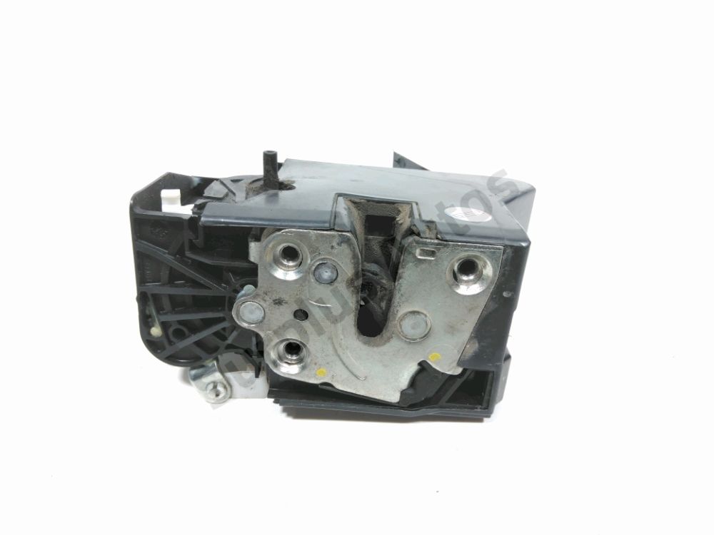 Serrure de porte arrière droite