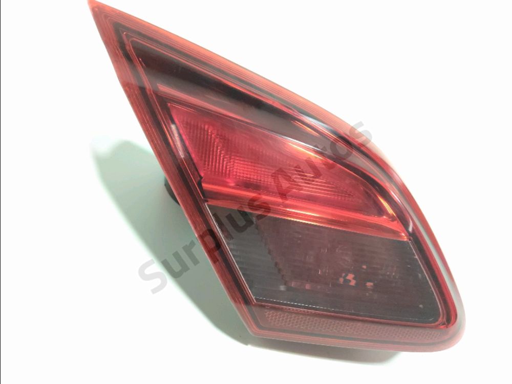 Feu arriere interieur gauche