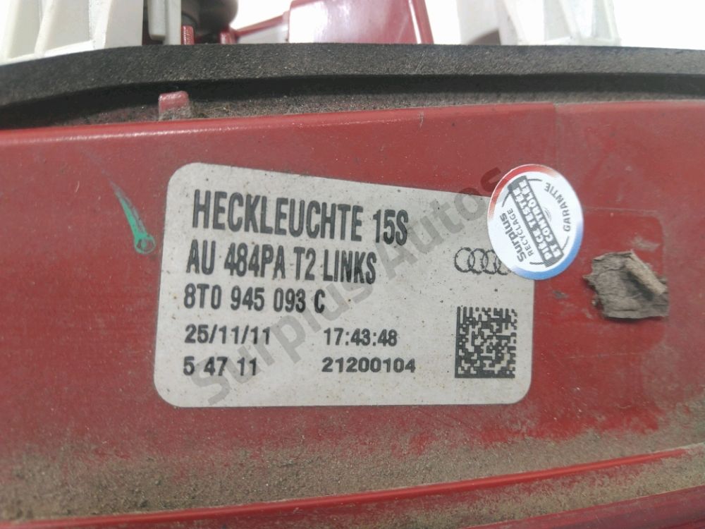 Feu arrière intérieur gauche