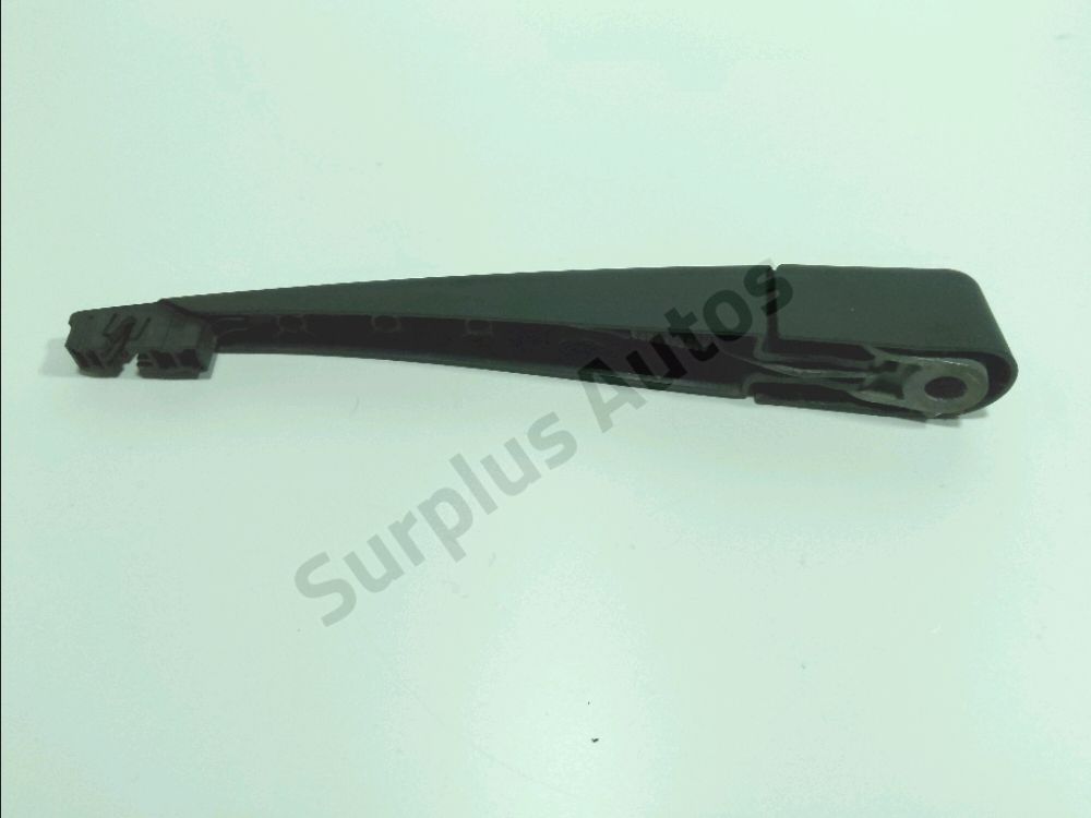 Bras d'essuie-glace arriere