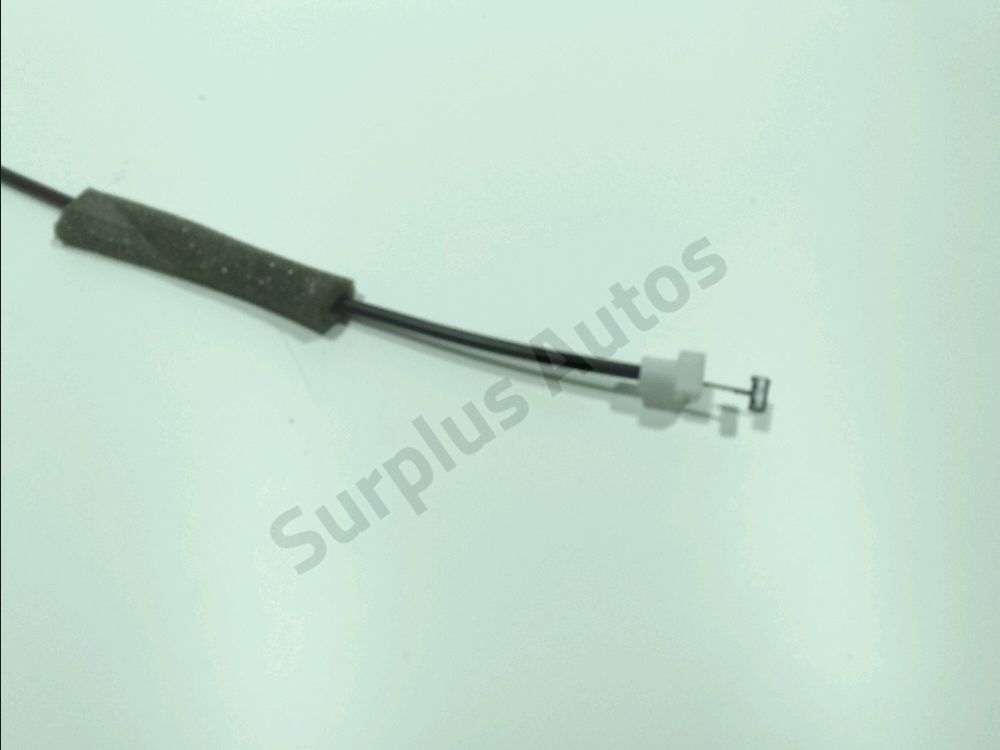 Serrure de porte avant gauche