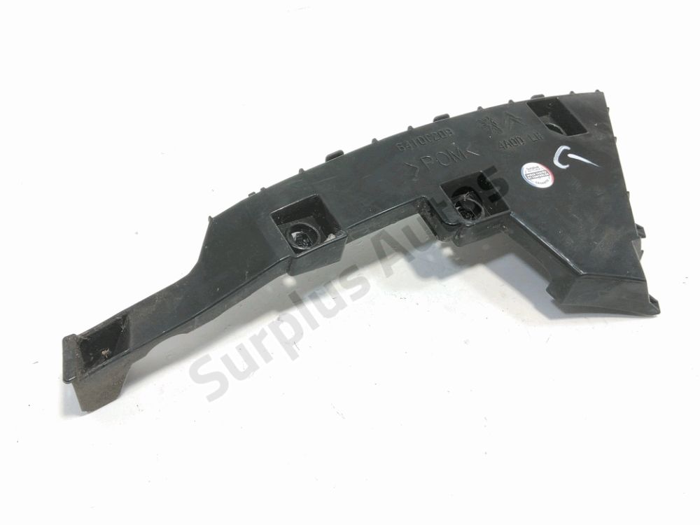 Support gauche de pare-choc arrière