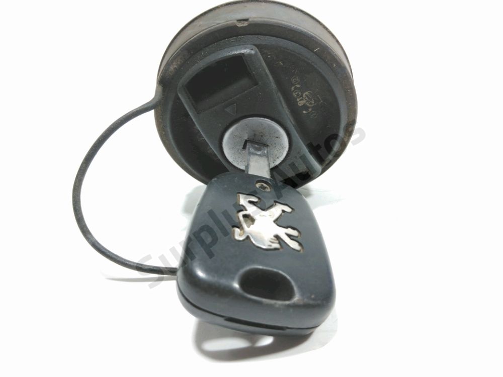 Bouchon de réservoir à carburant