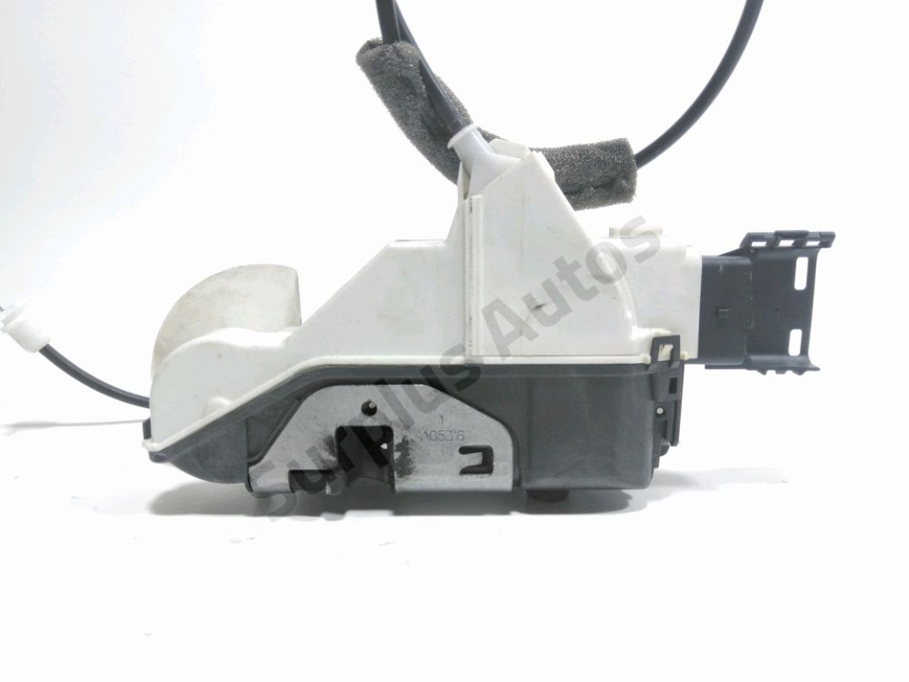 Serrure de porte avant gauche