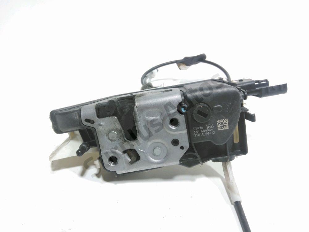 Serrure de porte avant gauche