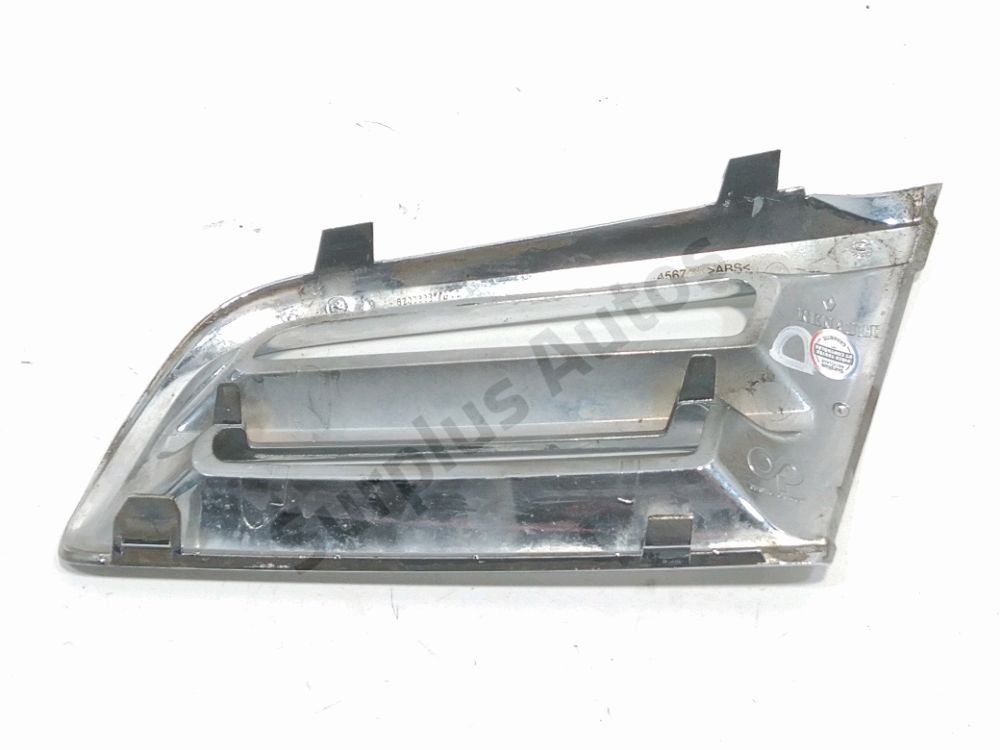 Grille de calandre droite