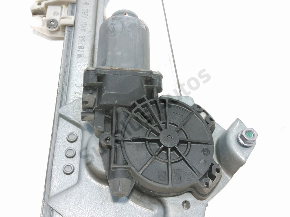 Lève-vitre électrique arrière droit