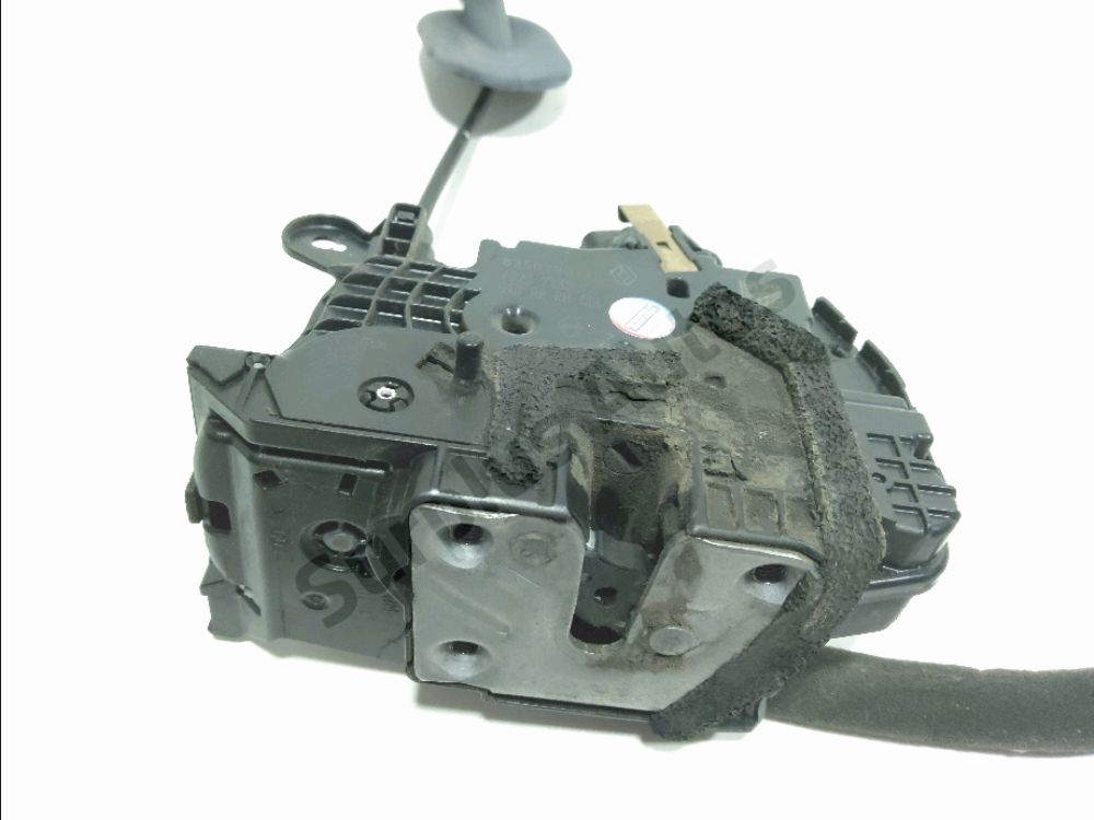 Serrure de porte arrière droite