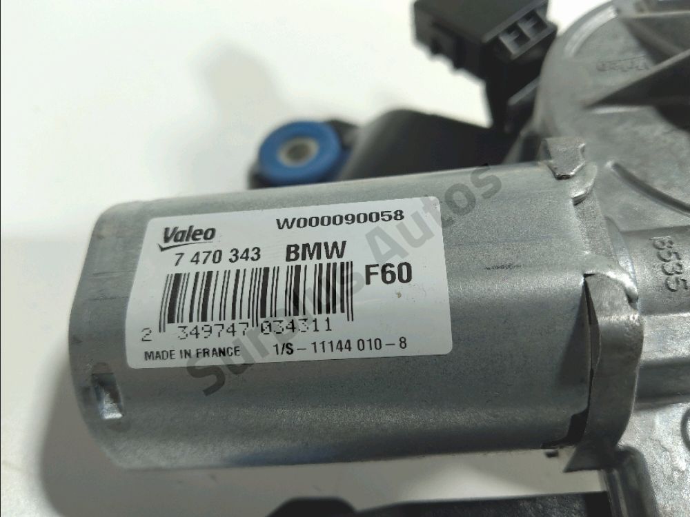 Moteur d'essuie glace arrière