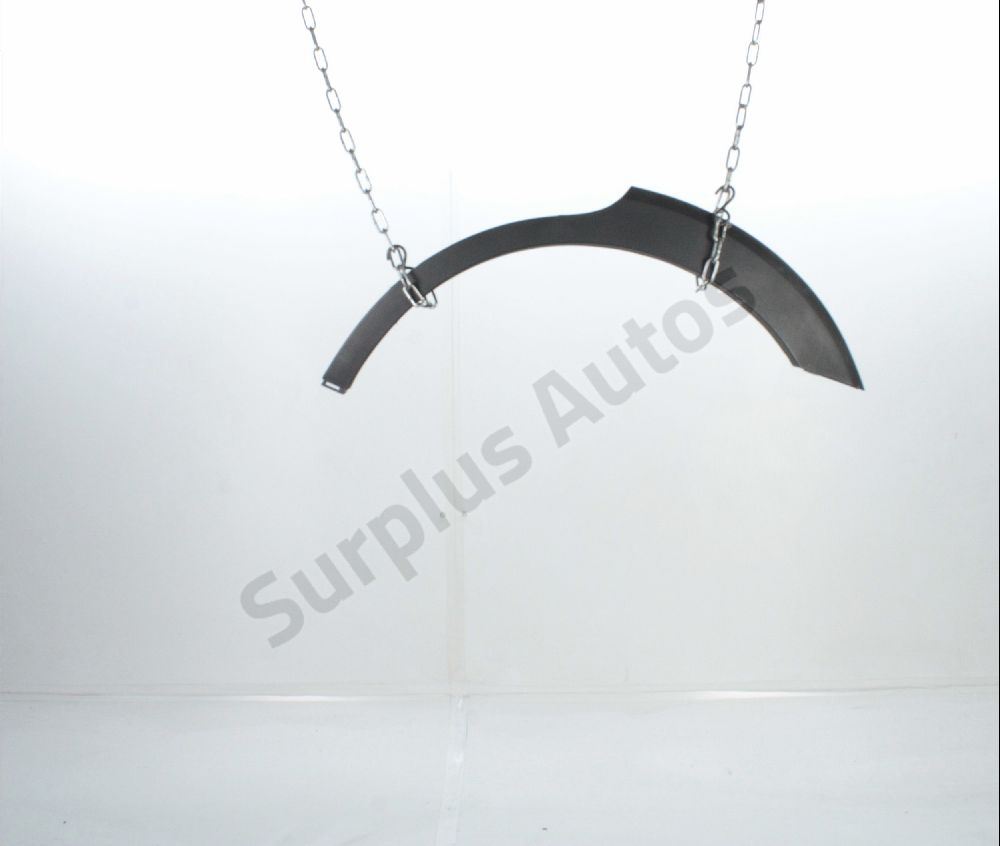 Elargisseur d'aile arrière gauche