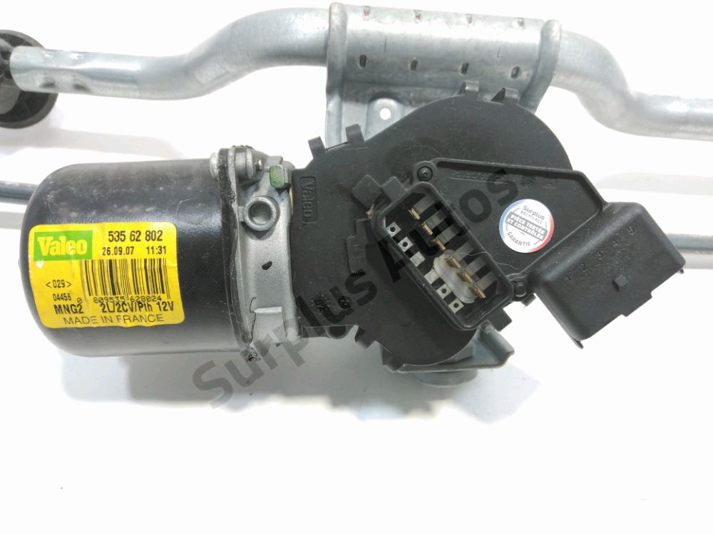 Mécanisme + moteur d'essuie glace avant