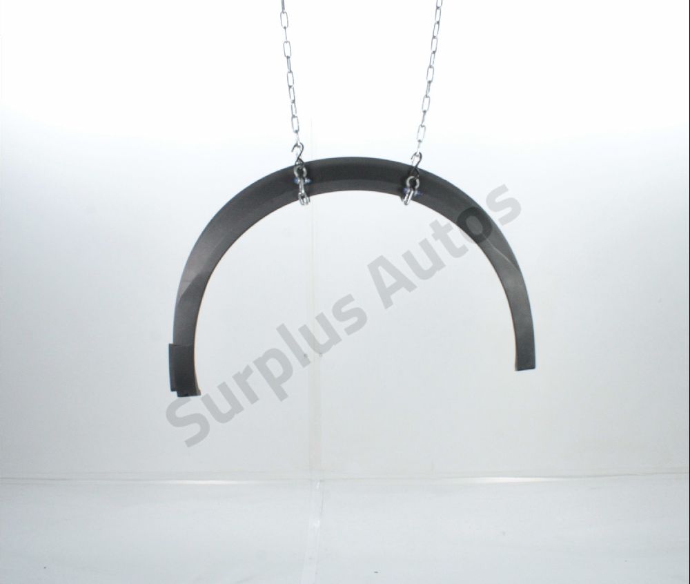 Elargisseur d'aile arrière gauche