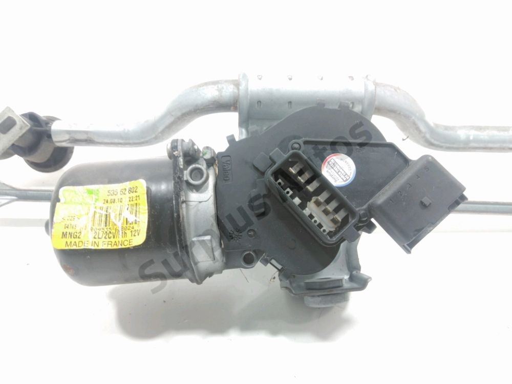 Mécanisme + moteur d'essuie glace avant