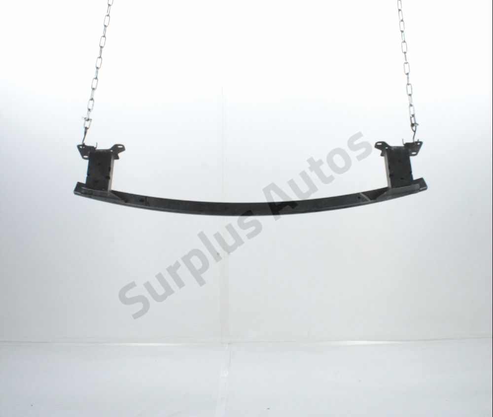 Traverse inférieure armature avant