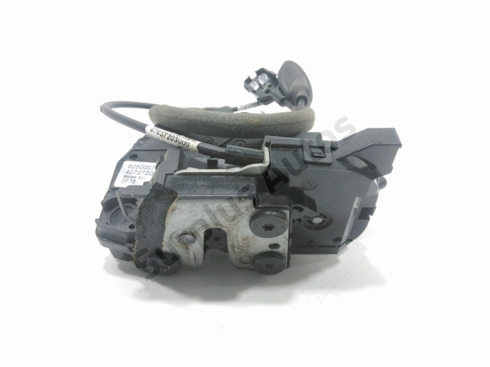 Serrure de porte arrière droite