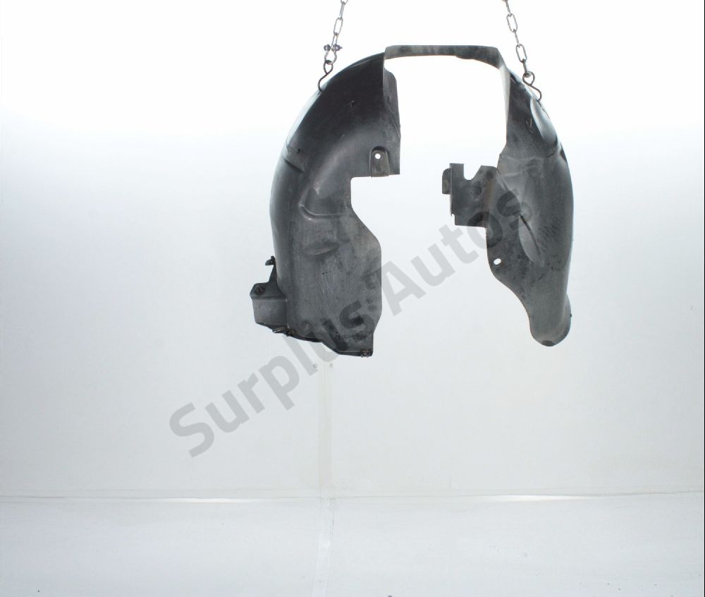 Pare-boue avant droit