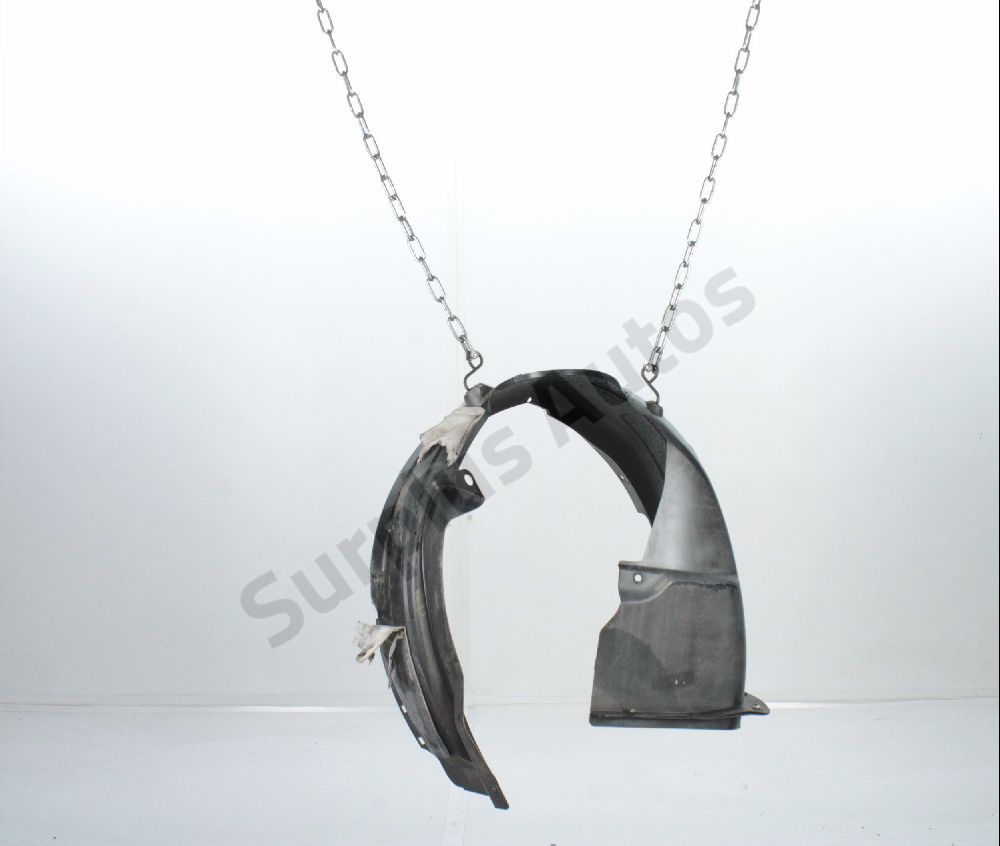 Pare-boue avant gauche