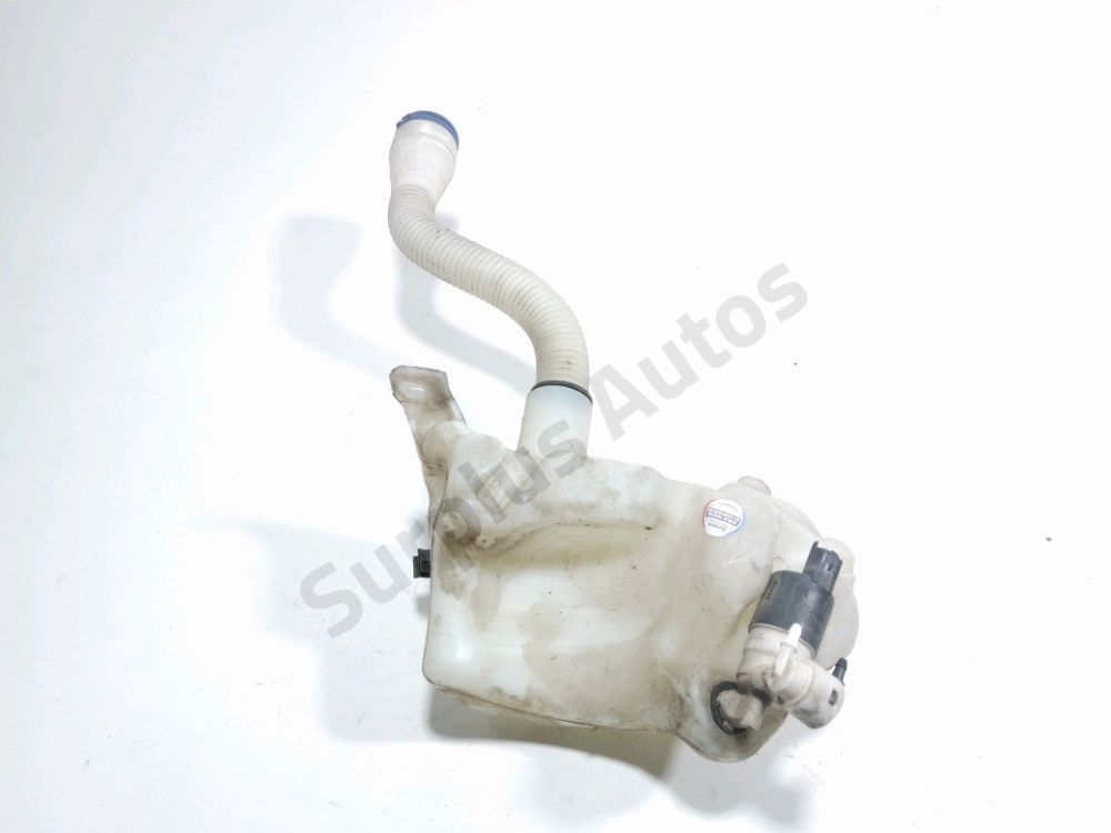 Réservoir de lave glace avant