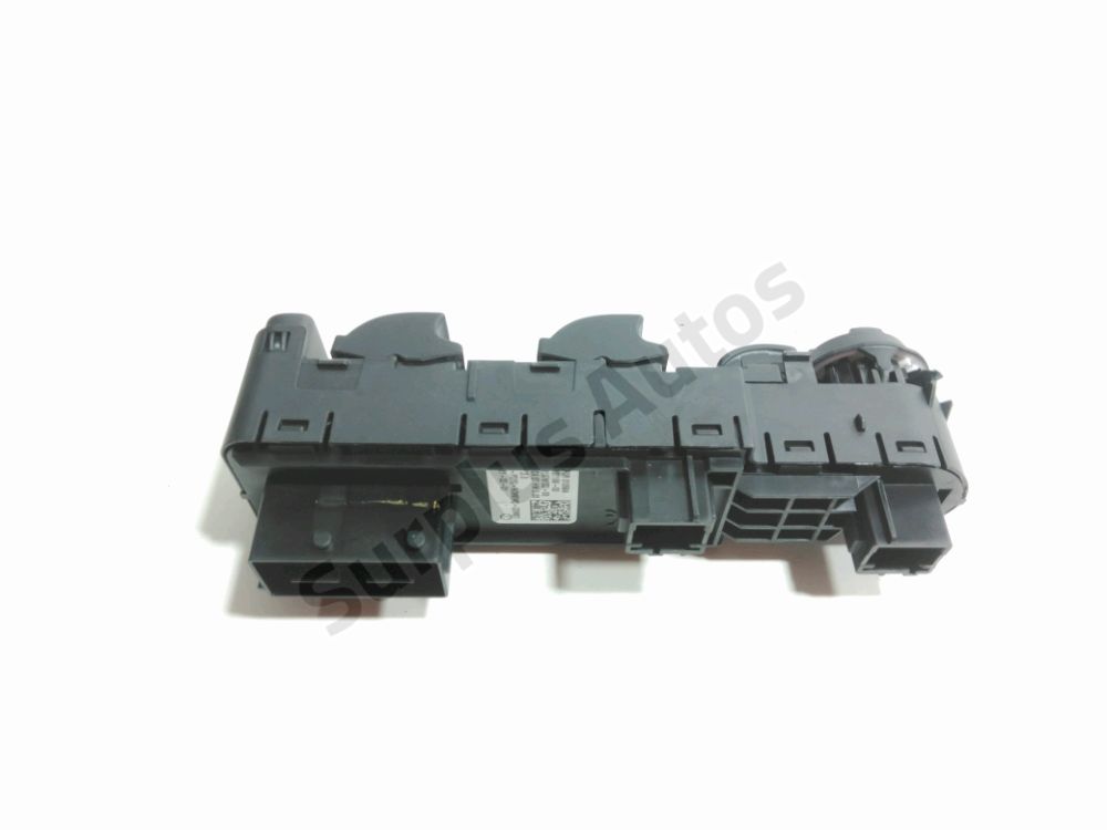 Commande lève-vitre avant gauche