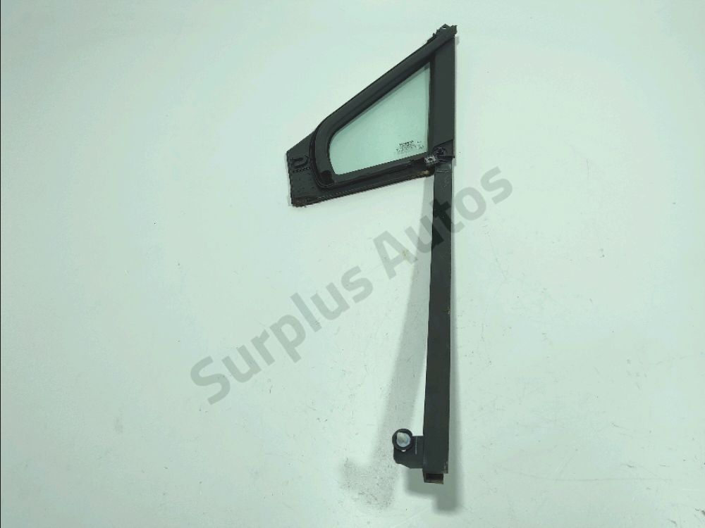 Custode avant droite