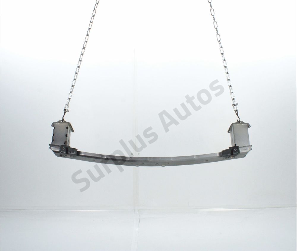 Renfort pare-choc avant