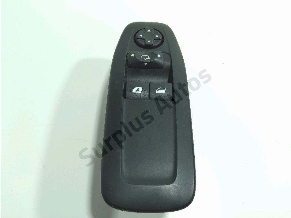 Commande lève-vitre avant gauche