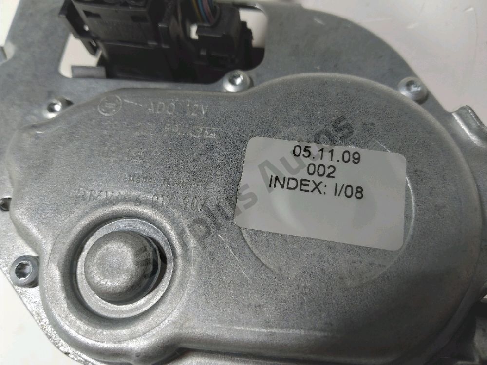 Moteur d'essuie glace arrière