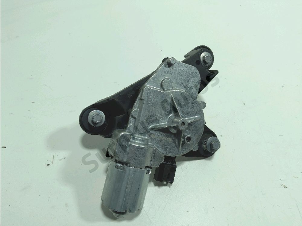 Moteur d'essuie glace arrière