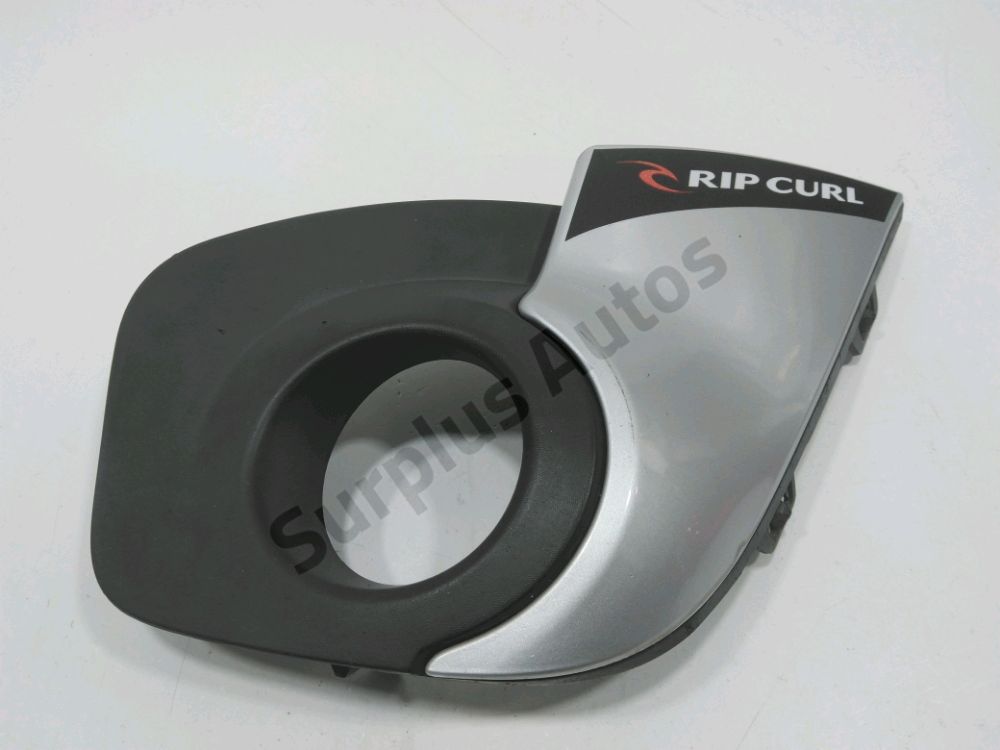 Grille de calandre gauche