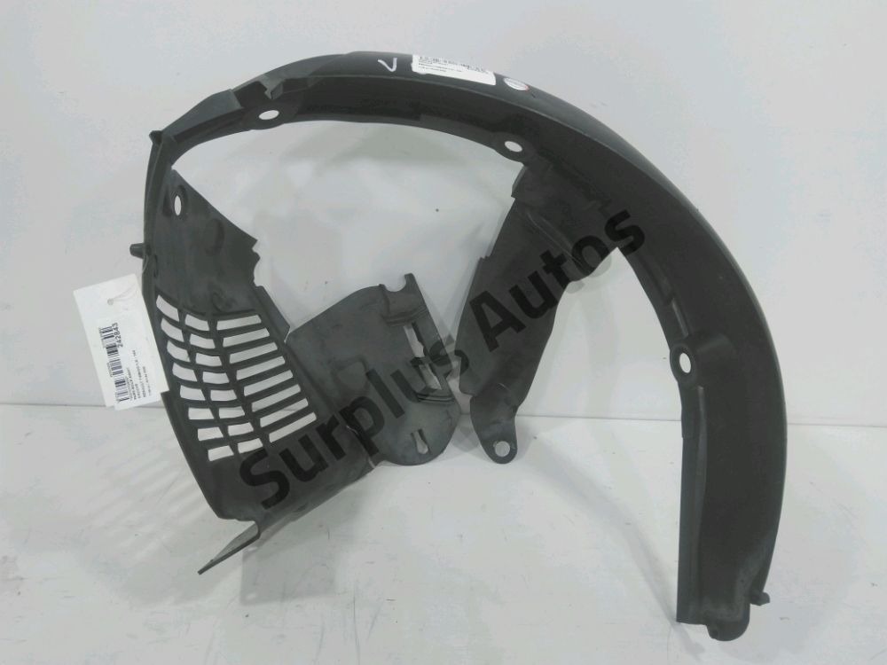 Pare-boue avant gauche