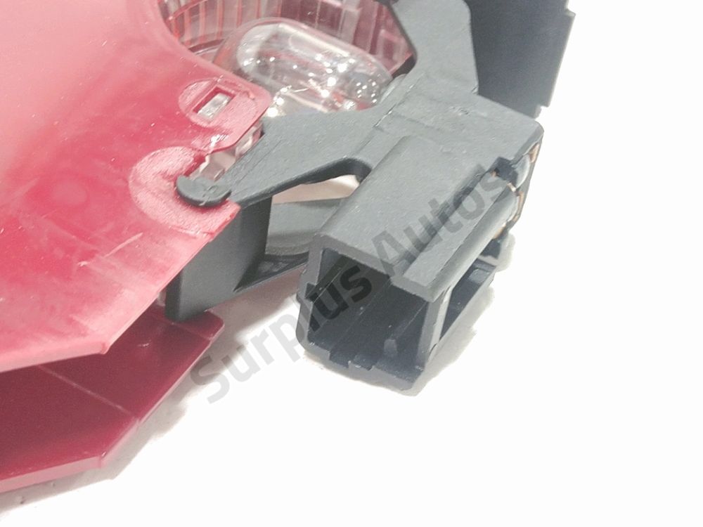 Feu stop supplémentaire