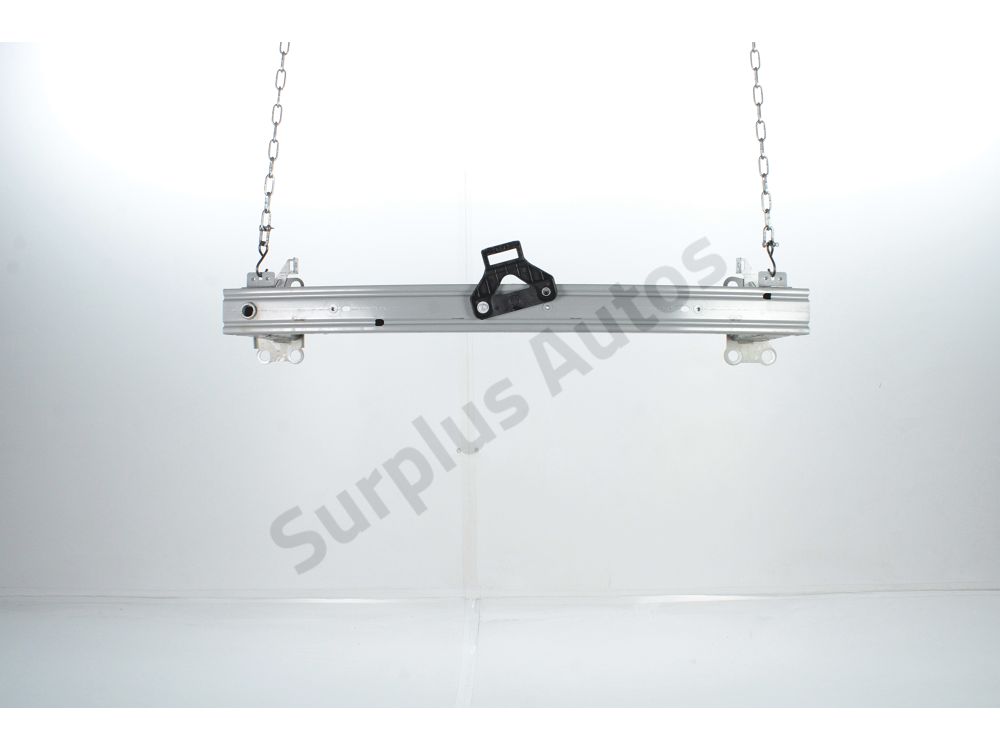 Renfort pare-choc avant