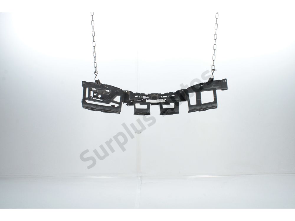 Support central de pare-choc arrière