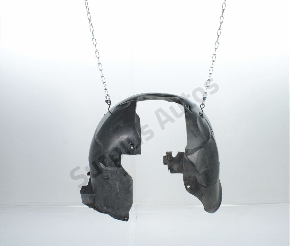 Pare-boue avant droit