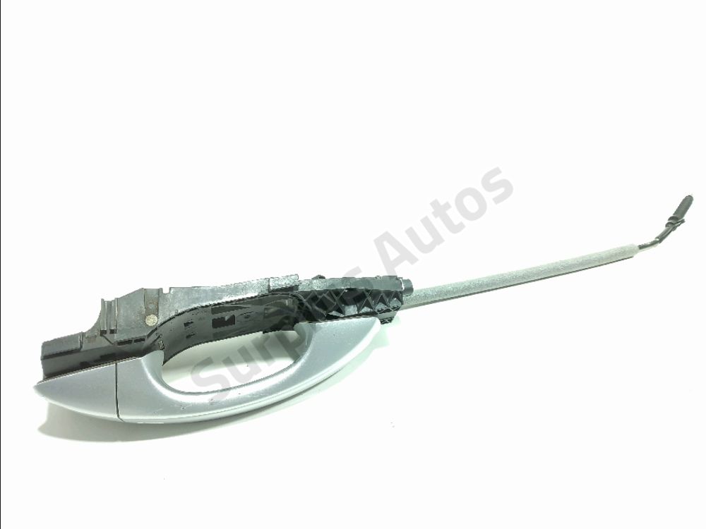 Poignee exterieure avant droite