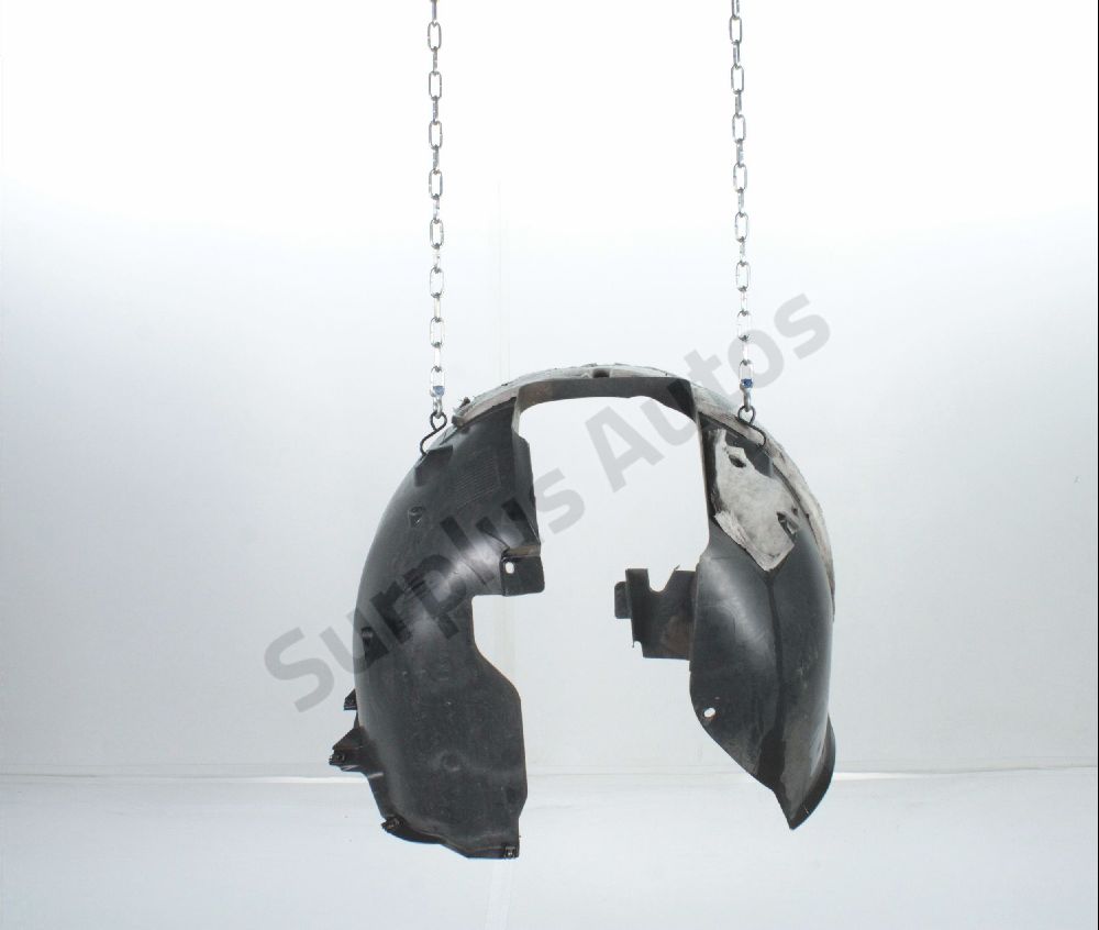 Pare-boue avant droit