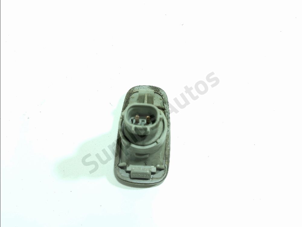 Répétiteur d'aile droit