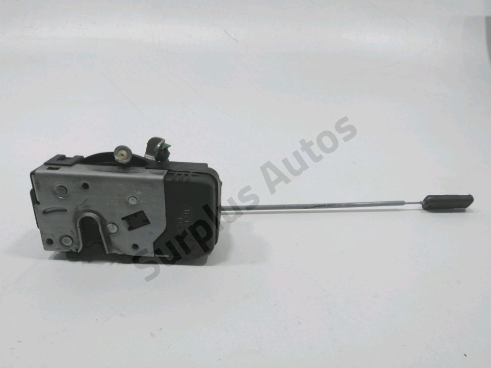 Serrure de porte avant gauche