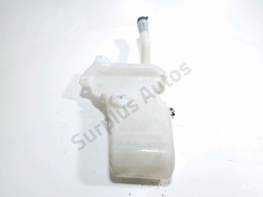 Réservoir de lave glace avant