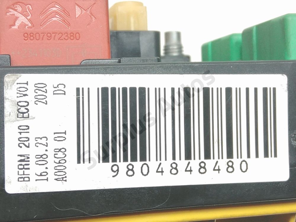 Boite à fusibles moteur