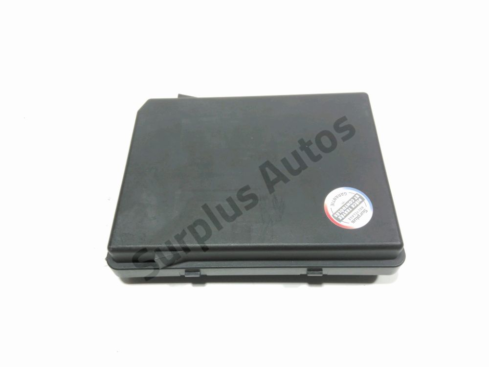 Boite à fusibles moteur