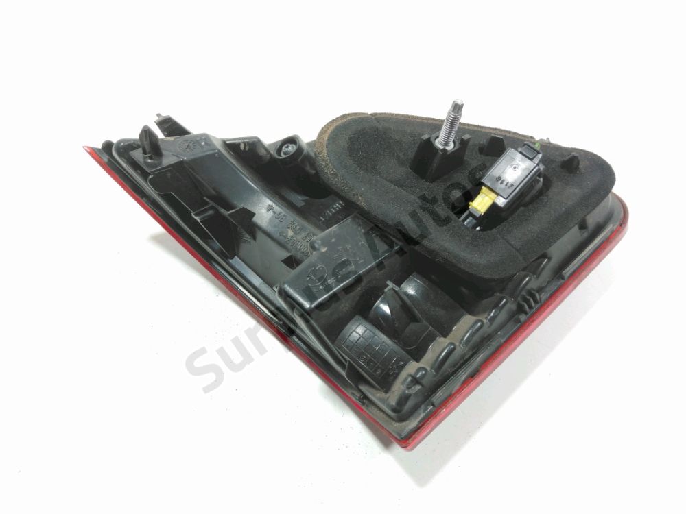 Feu arrière intérieur droit