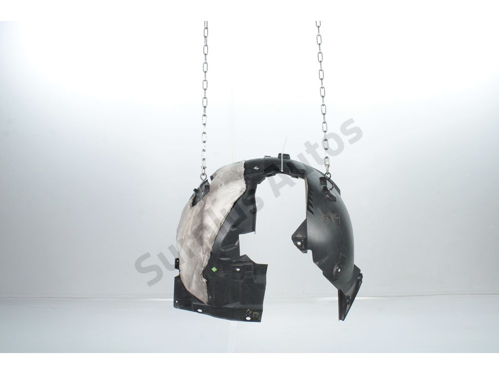 Pare-boue avant droit