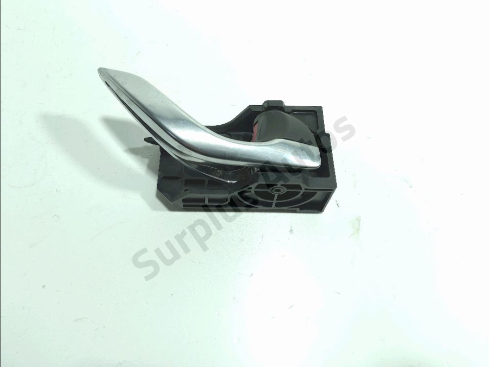 Poignée intérieure porte avant droite